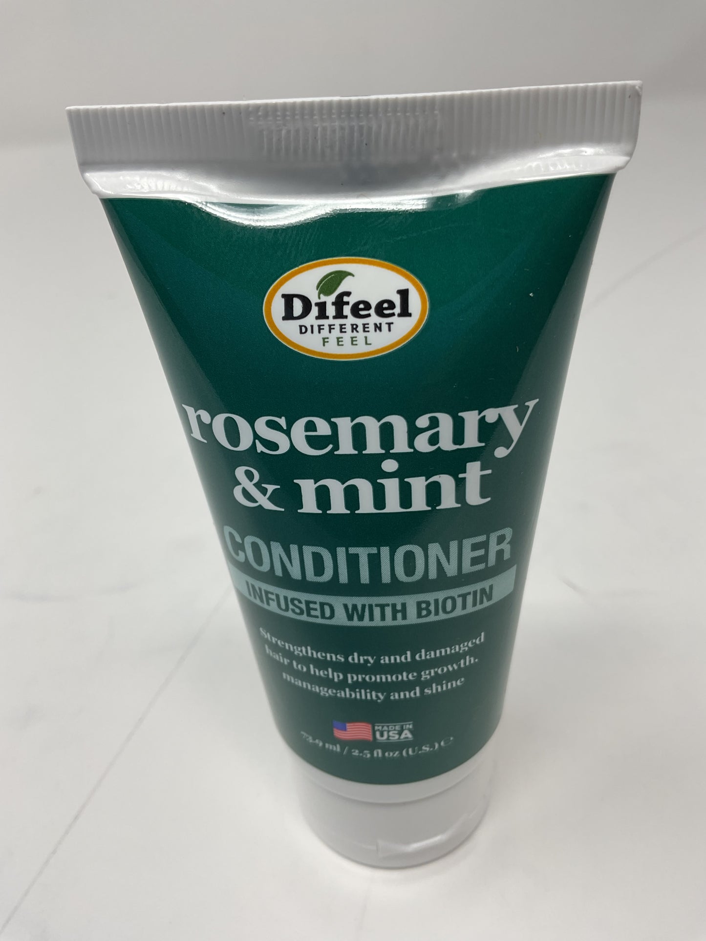 Difeel Shampoo & Conditioner