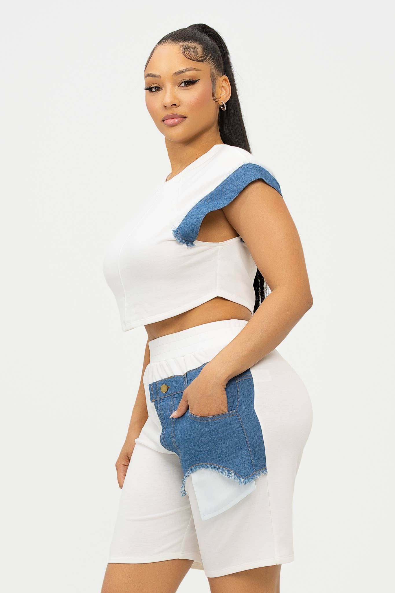 Color Block Denim Sleeve Top And Biker Shorts Set: Mocha-Denim / 1-2-2-1 (S-M-L-XL)