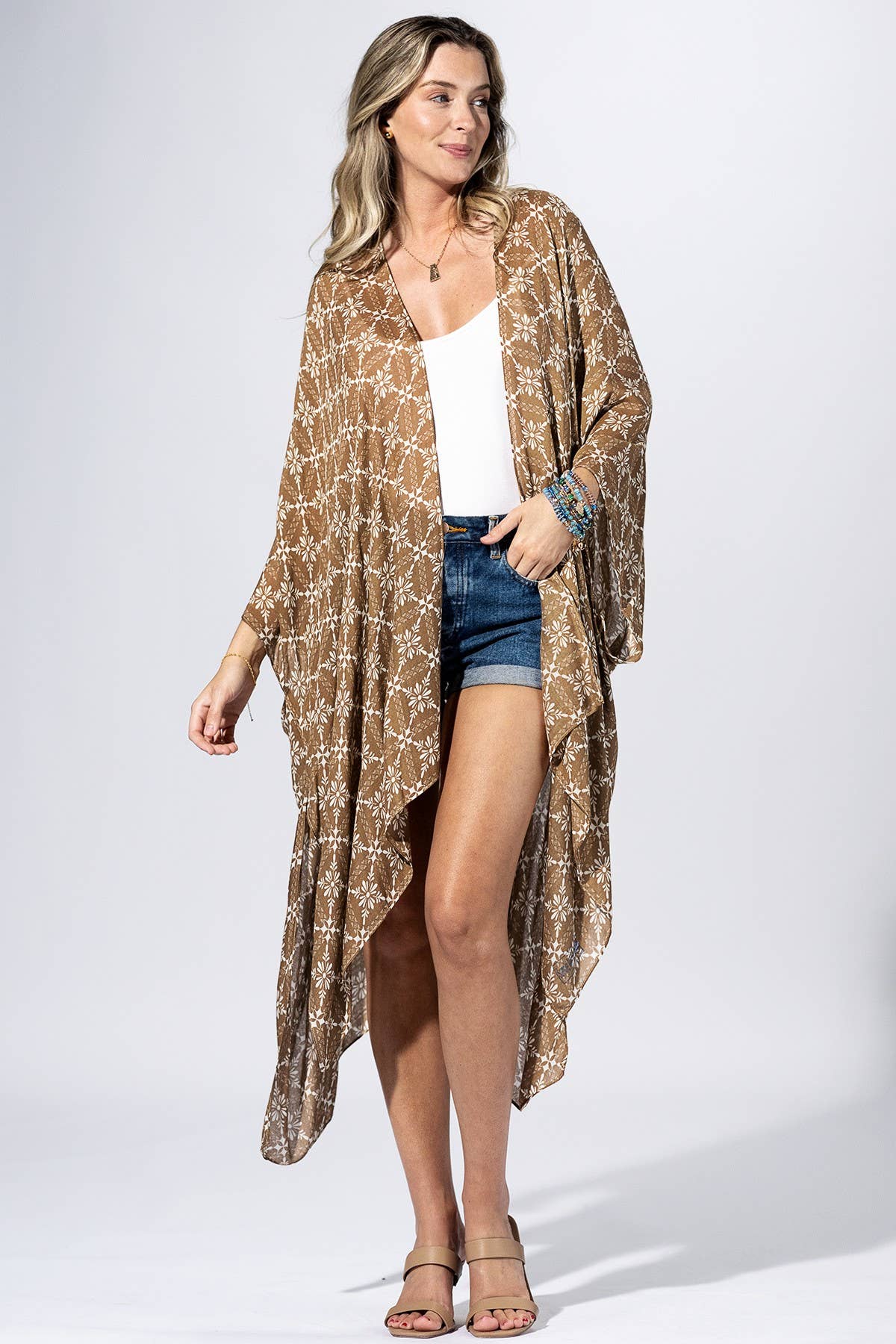 Walnut Medallion Kimono: WALNUT