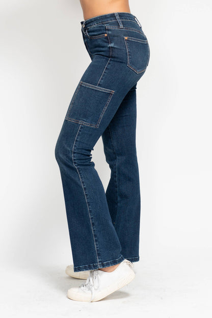 High Waisted Cargo Bootcut: DK / 15(32)
