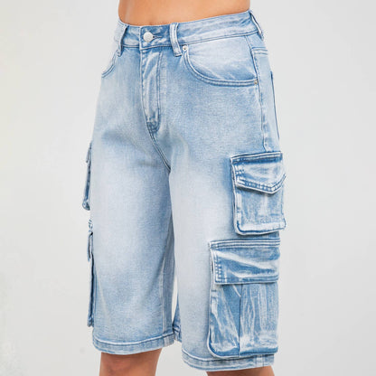 PLUS SIZE MULTIPLE POCKETS LIGHT WASH DENIM JORTS