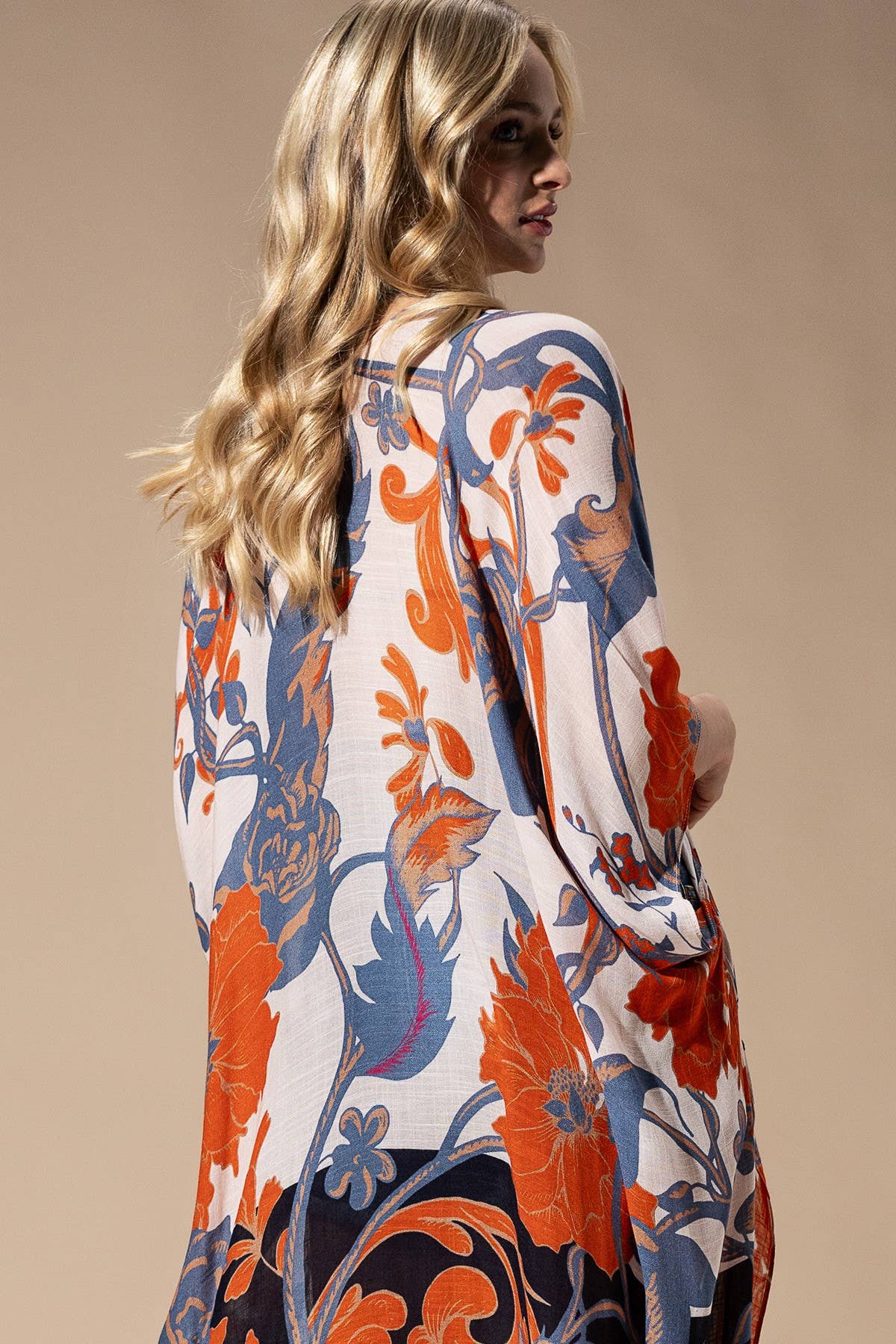 Dusk Floral Viscose Kimono: ORANGE BLUE MULTI