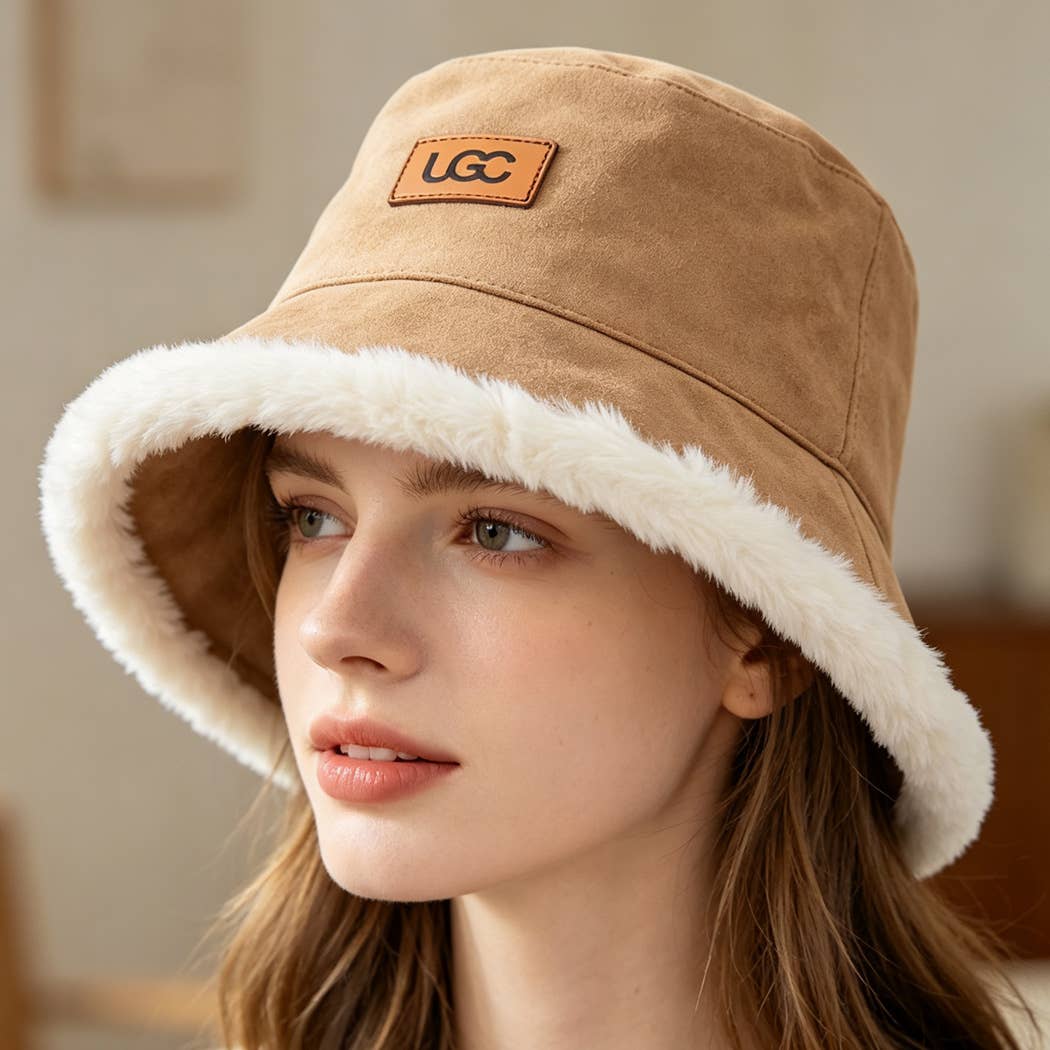 Fleece Trim Suede Bucket Hat With Logo Patch: BG