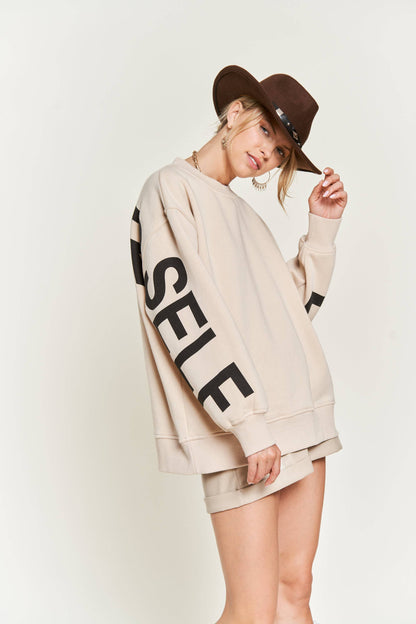 Be Yourself Love Yourself Printed Oversized Sweatshirt: OLIVE / S