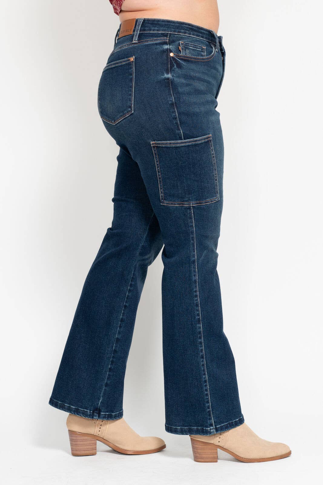 High Waisted Cargo Bootcut- PLUS: DK / 24W