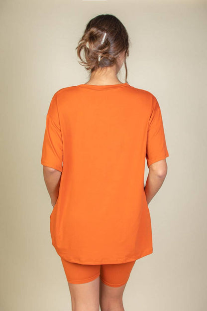 Loose Fit Top & Bike Shorts Set: Tomato Cream / S