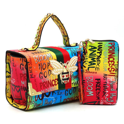 GP2728W Multi Graffiti Queen Bee Stripe 2-in-1 Boxy Satche: Green